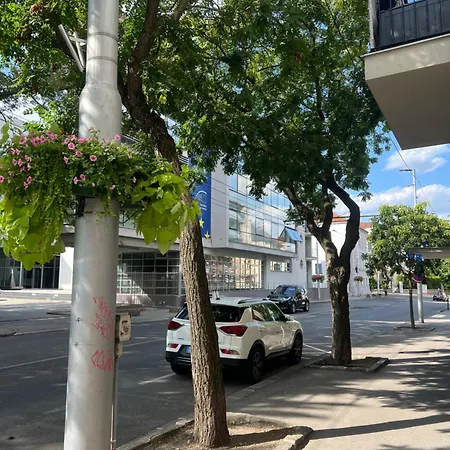 شقة 1-bedroom In The Center Of براتسيلافا