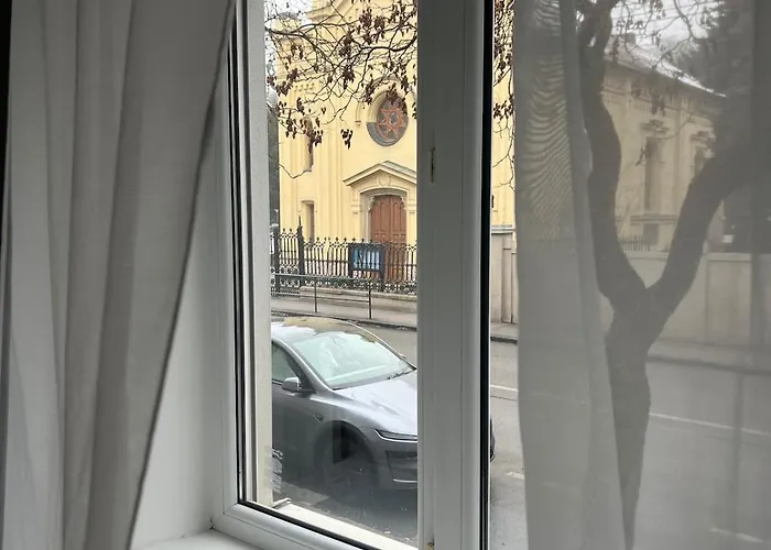 1-bedroom In The Center Of Pozsony