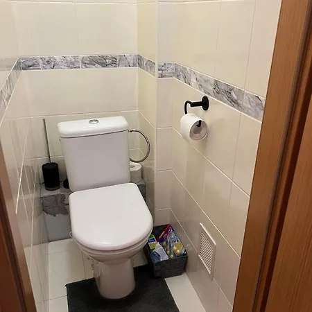 1-bedroom In The Center Of